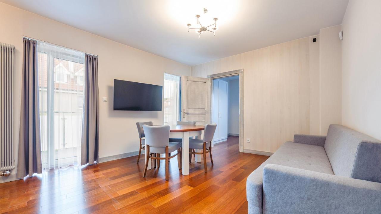 Apartment Sopockie Blonie *